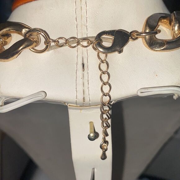 Chunky Link Chain Necklace Mint Green Lucite & Gold Tone - Picture 5 of 5